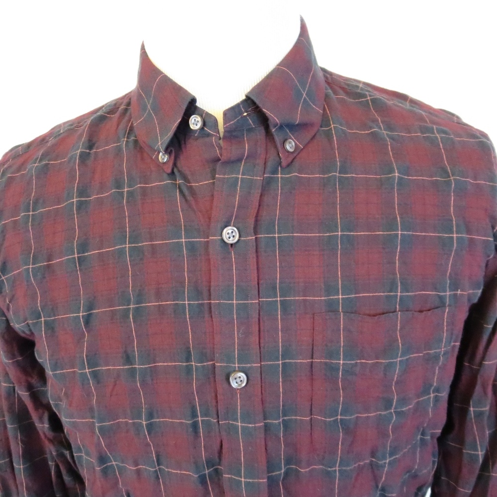 NEW VINCE. Medium Shirt Button Front Long Sleeve